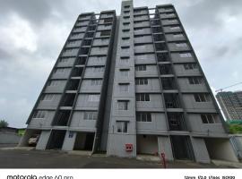 C Suites Jade，位于Chouk的酒店