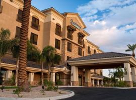 尤马丽笙大酒店，位于优马的酒店