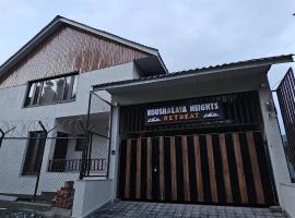 Koushalaya Heights Retreat，位于Batoti的酒店