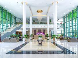 Becamex Hotel New City，位于土龙木市的酒店