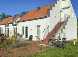 Beautiful Home In Gotlands Tofta，位于Västergarn的酒店