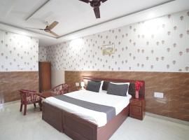 Nova Resorts，位于Rāe Bareli的酒店