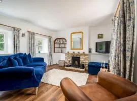 Pass the Keys Cotswold Country Style Living Chipping Norton