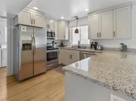 Newly Remodeled Home Near Zion - Outdoor Grill