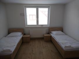 Ubytovaniezm，位于兹拉特莫拉夫采的酒店