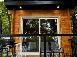 1-bedroom Unique Eco Log Cabins in Parry Sound #102