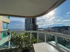 Estanconfor Santos Vista Mar com AC, Garagem, alto 23º andar