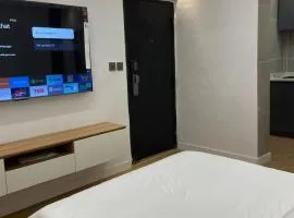 Primes Apartment stylish fully furnished studio apartment offers a comfortable and versatile space for singles and couples and family to relax an unwind