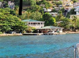 RM Marina，位于Bequia的酒店