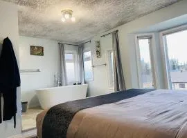 A beautiful 2 bedroom private home