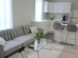 WOW Bright Apt PRIME downtown Walk Everywhere