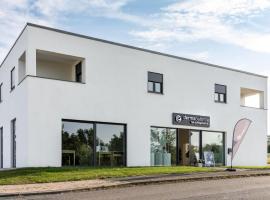 Neue Ferienwohnung in zentraler Lage in Hadamar, Nähe Limburg，位于哈达马尔的酒店