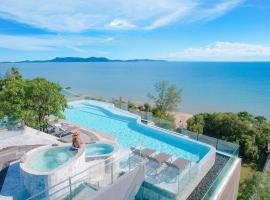 Bayphere Hotel Pattaya JC，位于纳仲天的海滩酒店