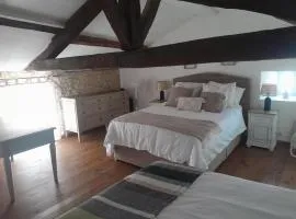 Character village house with private pool - Chez Sophie