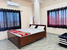 Hotel Aman Residency & Restaurant，位于Nalanda的酒店