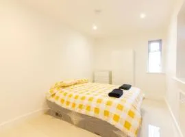 Radstock Road - Room 1a