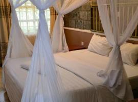 Trotters Hotel，位于Gitura的酒店