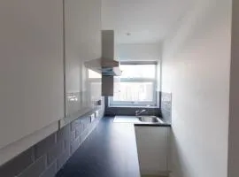 Radstock Road - Room 3a