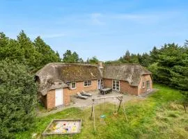 Holiday Home Hedi - 900m from the sea by Interhome