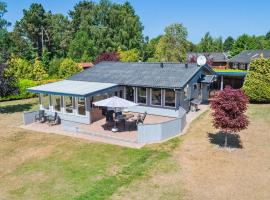 Holiday Home Carena - 1-8km from the sea by Interhome，位于福勒瓦伊勒的酒店