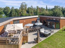 Holiday Home Bjarka - 700m from the sea by Interhome，位于博托比的酒店