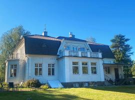 Vallby Herrg&aring;rd，位于玛丽斯塔德的宠物友好酒店