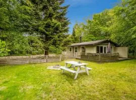 Holiday Home Chris - from the sea by Interhome