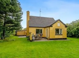 Holiday Home Birtir - 750m from the sea by Interhome