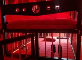 Le Donjon de la Garonne Suite BDSM