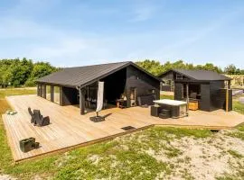 Holiday Home Mads - 700m from the sea by Interhome