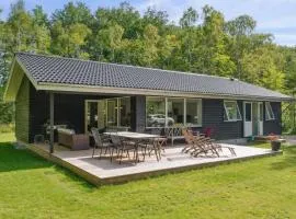 Holiday Home Hotherus - from the sea by Interhome