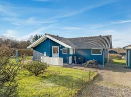 Holiday Home Anline - 600m to the fjord by Interhome，位于Farsø的酒店