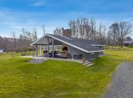 Holiday Home Tosti - 180m to the fjord by Interhome