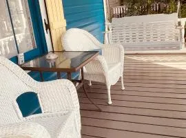 Charming Historic Downtown Apartment