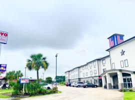 Oyo Townhouse Sulphur,LA Extended Stay，位于萨尔弗的酒店