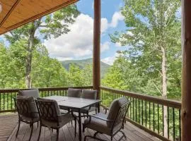 Modern Cabin Perfect for the Family-- Game Room, Stone Fireplace, Sleeps 11