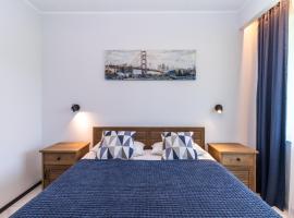 Cozy apartment by the Baltic Sea，位于塔林的酒店