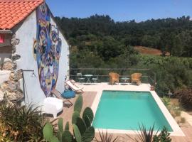 Lameira Da Longra - Wellness Retreat，位于托马尔的酒店