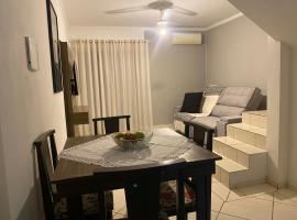 Espaço trabalho e diversão Camboriú，位于坎博里乌的酒店