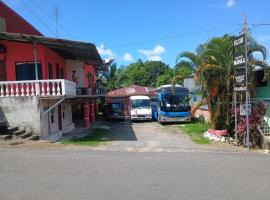 Hotel MANAA，位于Cariari的酒店