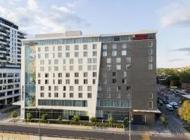 Hilton Garden Inn Montreal Midtown, Quebec, Canada