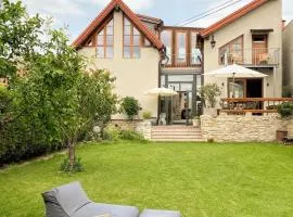 Stilvolle Landhausidylle mit Garten & Sauna