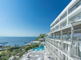 玛丽酒店，位于维克艾库塞的酒店