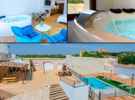 Complejo La Serreria - Belmonte，位于贝尔蒙特的带热水浴缸的酒店