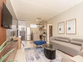 The Henlee Apartment Dainfern - Ground Floor Unit