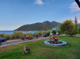 Studios Zaritsi，位于蒂洛斯的酒店