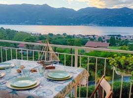 Panorama e Relax Lago Maggiore - piscina, tennis，位于杰尔米尼亚加的酒店