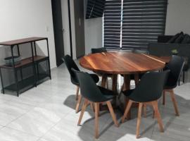Marina Cerritos Mazatlan，位于La Florida的酒店