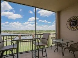 Second Floor River Strand Condo Overlooking the Golf Course - Sunny Life