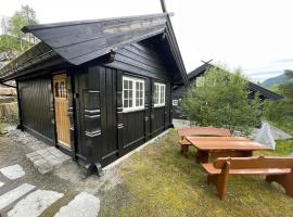 Small cabin at Seljestad，位于Utsikten的乡村别墅